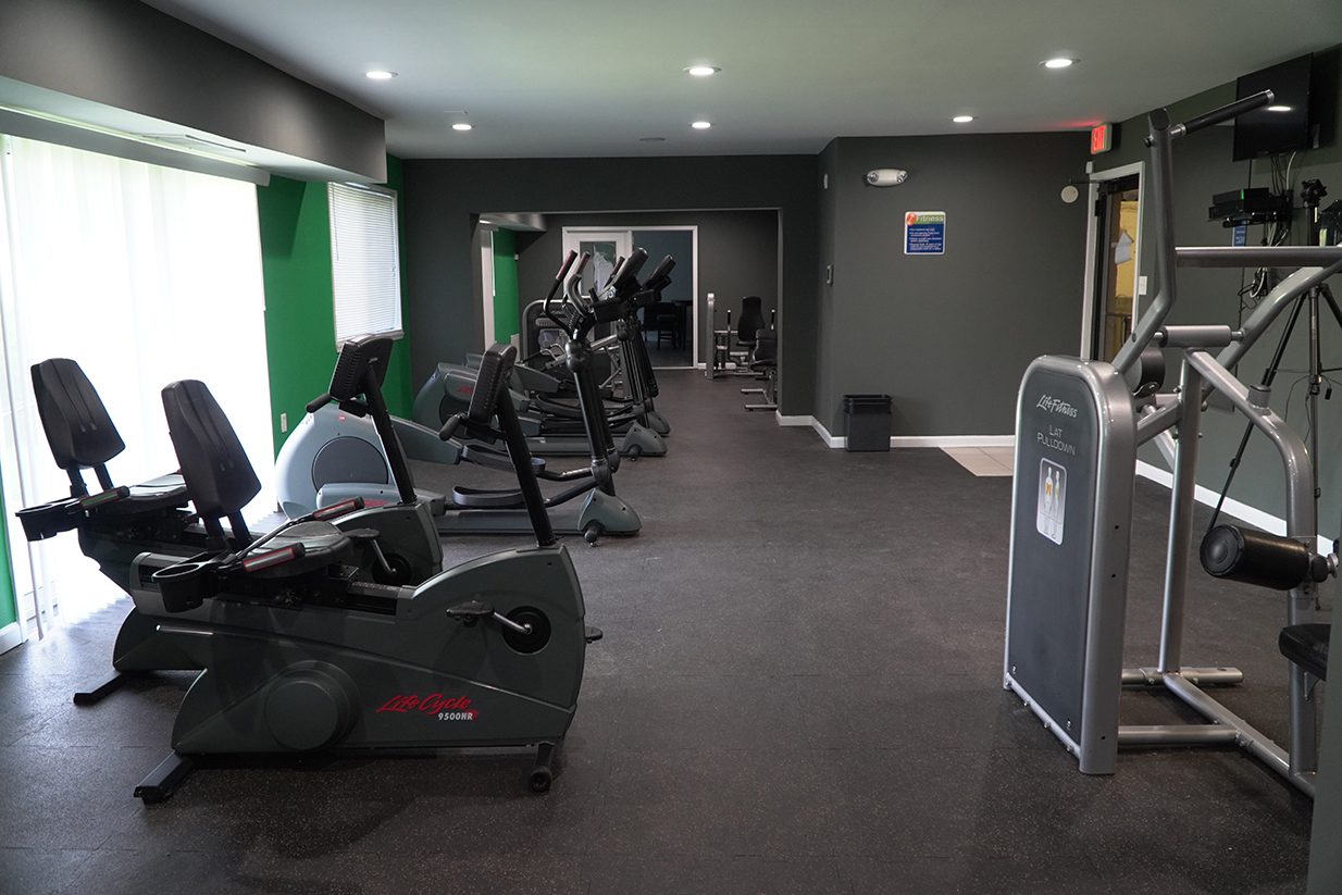 Apartments with Fitness Center